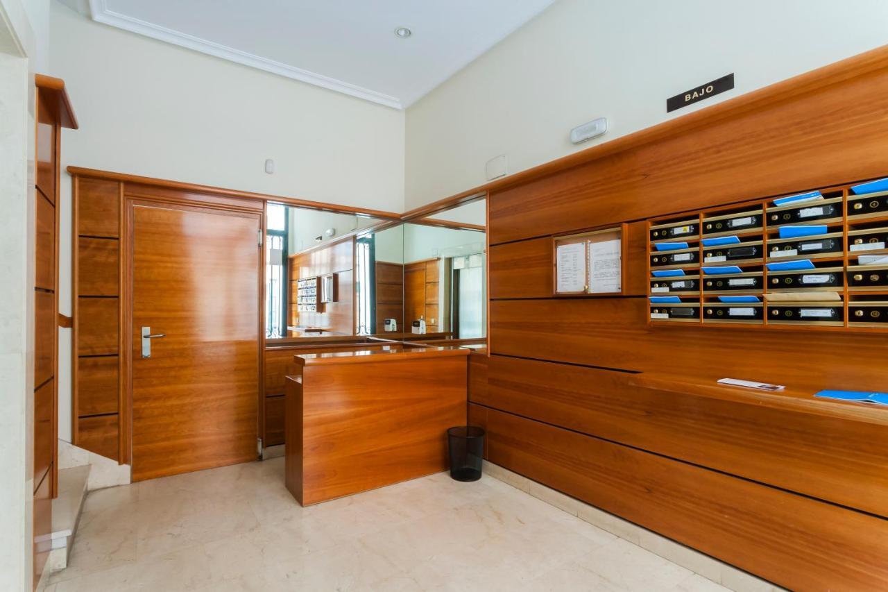 Dobohomes - Factor Madrid Kültér fotó